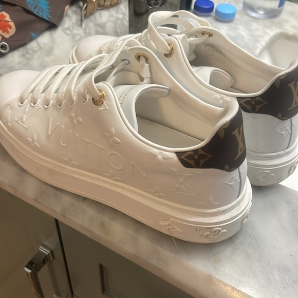 Authentic Louis Vuitton - Picture 3 of 3